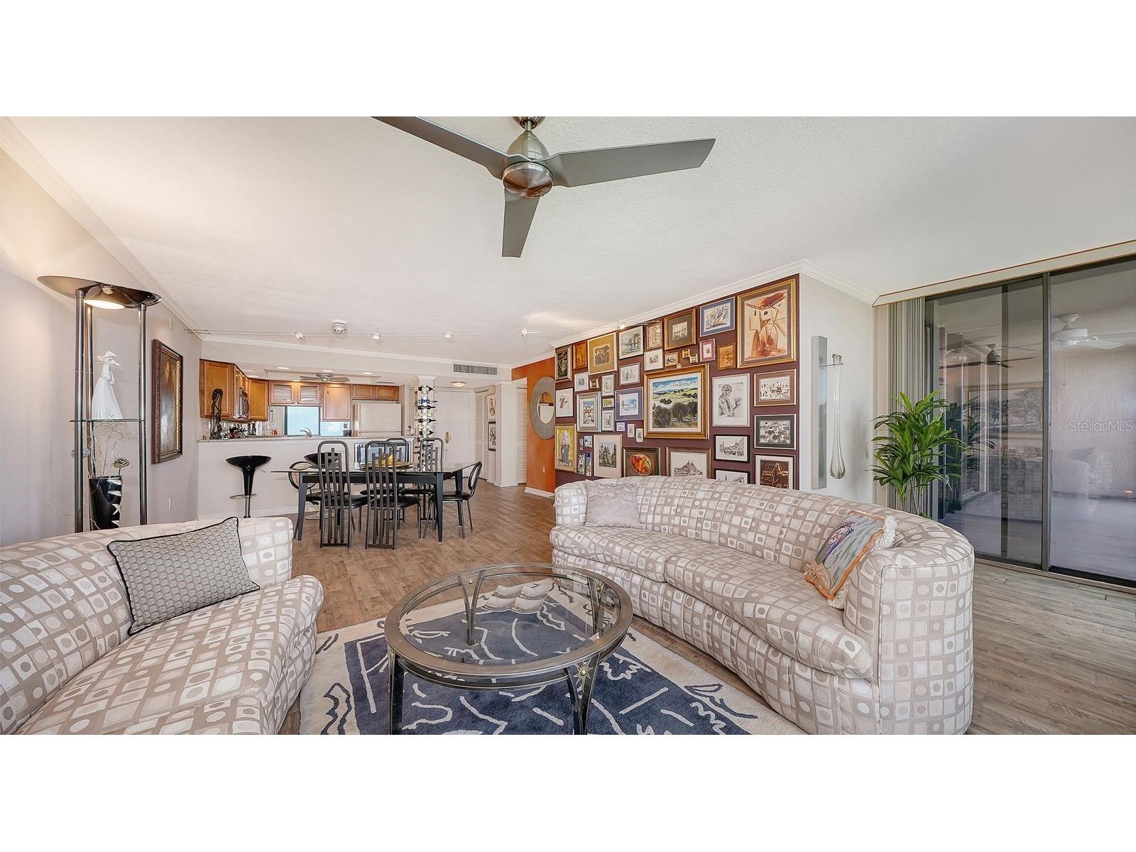 707 S Gulfstream Avenue #705 Sarasota FL 34236 A4696016 image21