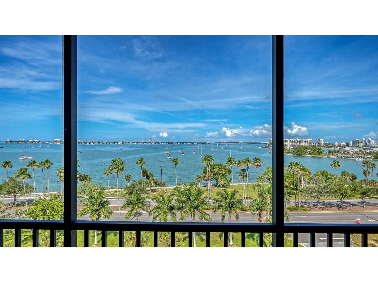 707 S Gulfstream Avenue #705 Sarasota FL 34236 A4696016 image33