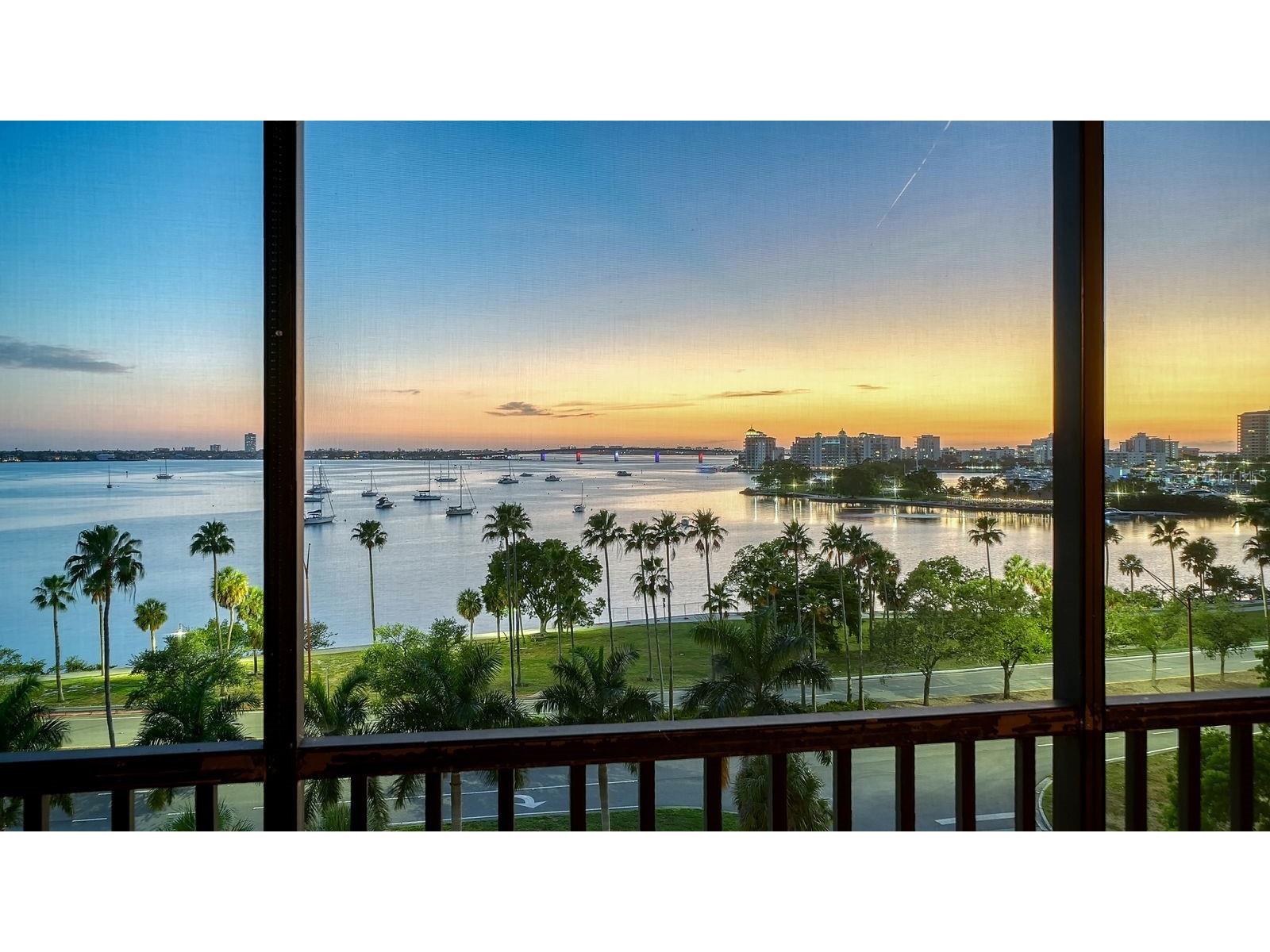 707 S Gulfstream Avenue #705 Sarasota FL 34236 A4696016 image35