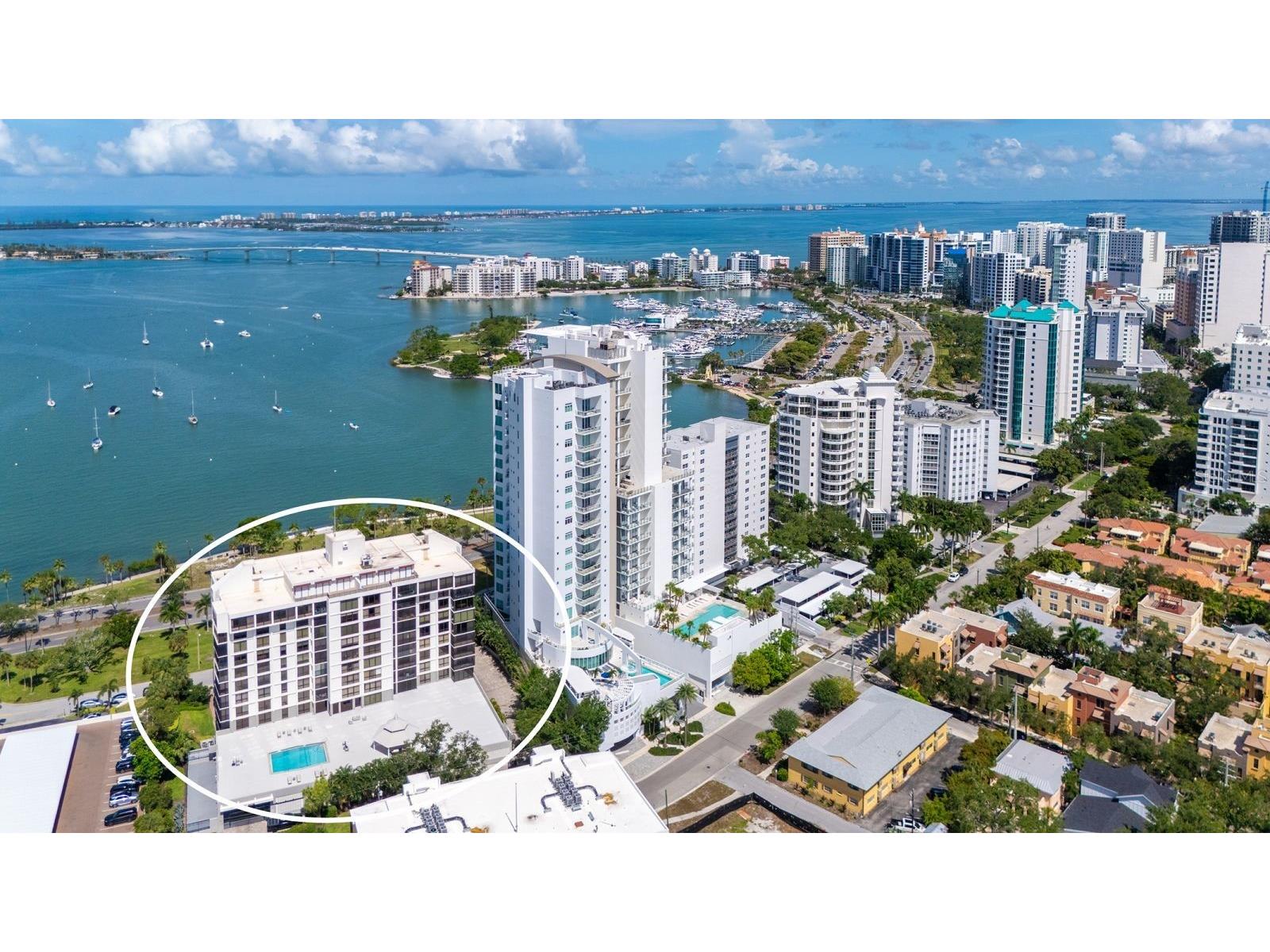 707 S Gulfstream Avenue #705 Sarasota FL 34236 A4696016 image40
