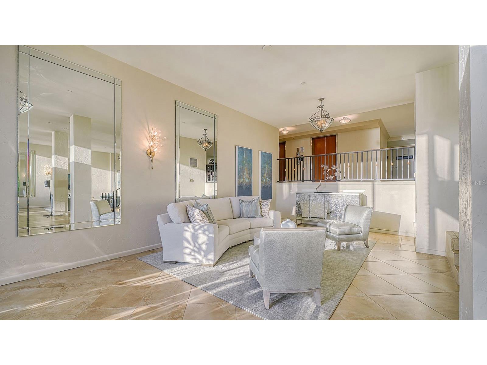 707 S Gulfstream Avenue #705 Sarasota FL 34236 A4696016 image46