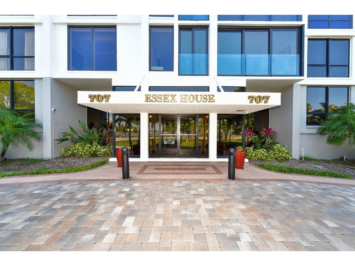 707 S Gulfstream Avenue #807 Sarasota FL 34236 A4584278 image1