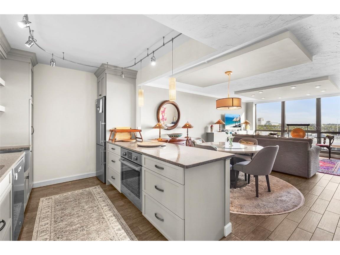 707 S Gulfstream Avenue #906 Sarasota FL 34236 A4676166 image23