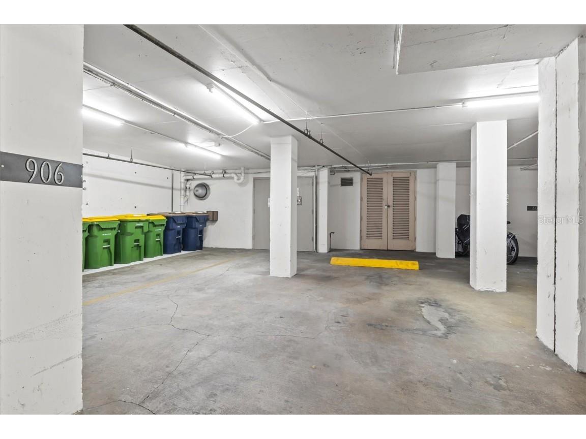 707 S Gulfstream Avenue #906 Sarasota FL 34236 A4676166 image59