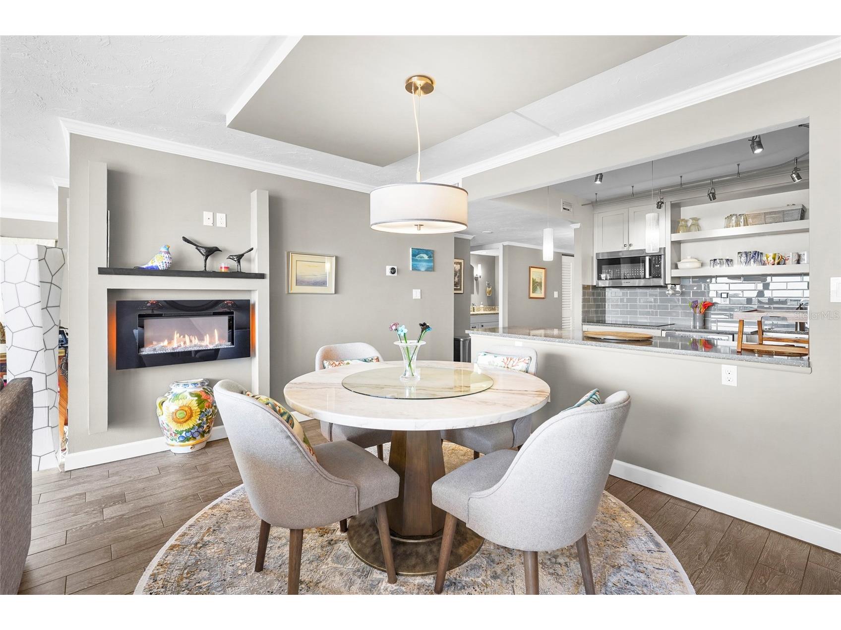 707 S Gulfstream Avenue #906 Sarasota FL 34236 A4694387 image18