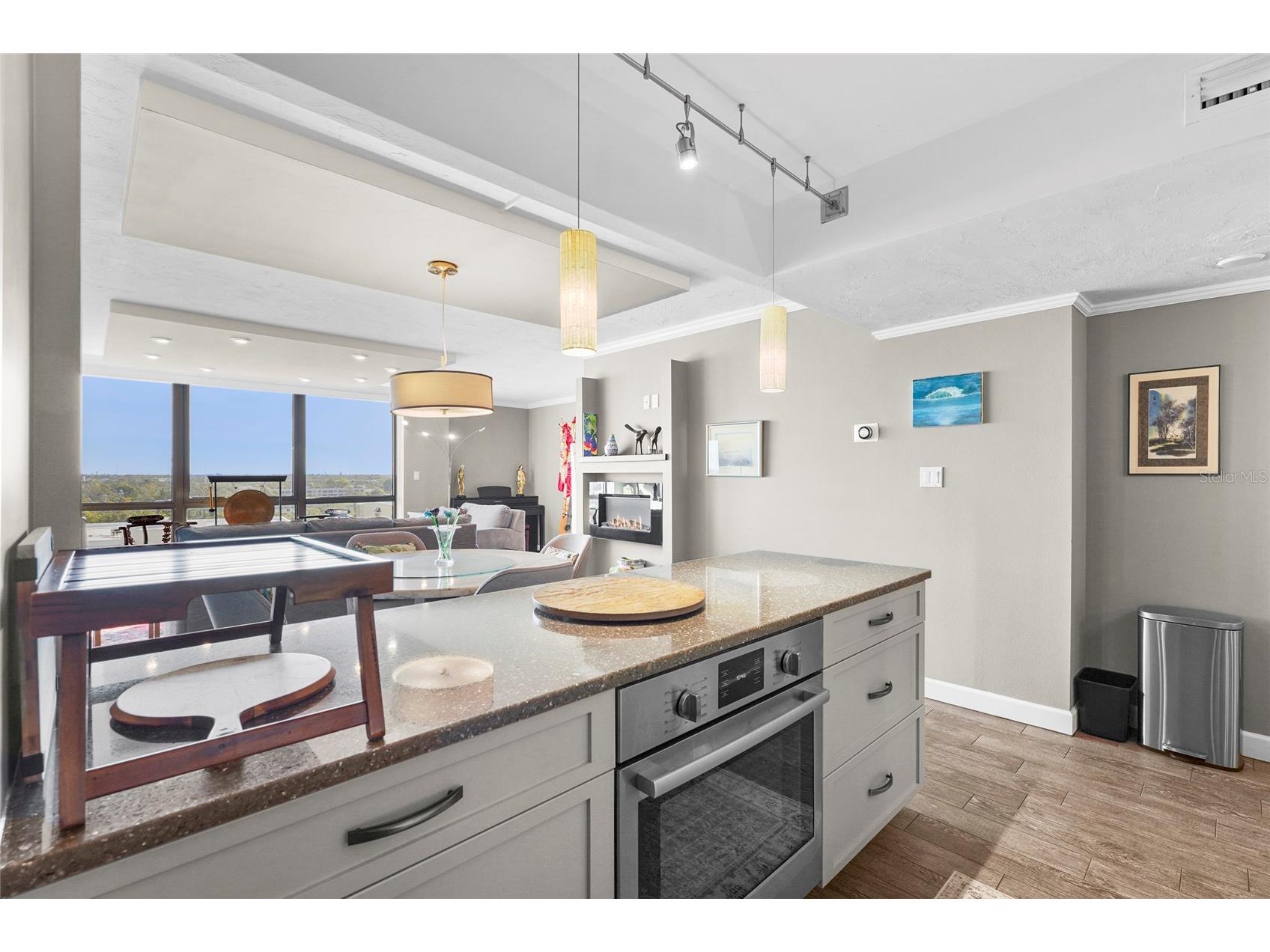 707 S Gulfstream Avenue #906 Sarasota FL 34236 A4694387 image20