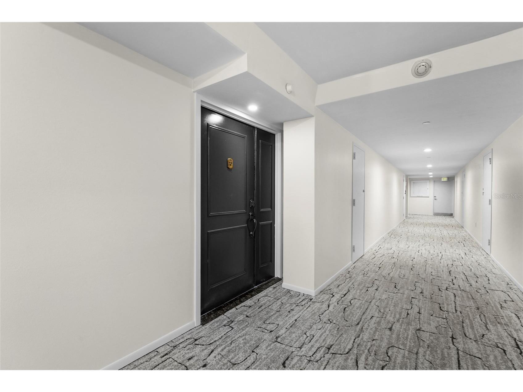 707 S Gulfstream Avenue #906 Sarasota FL 34236 A4694387 image34