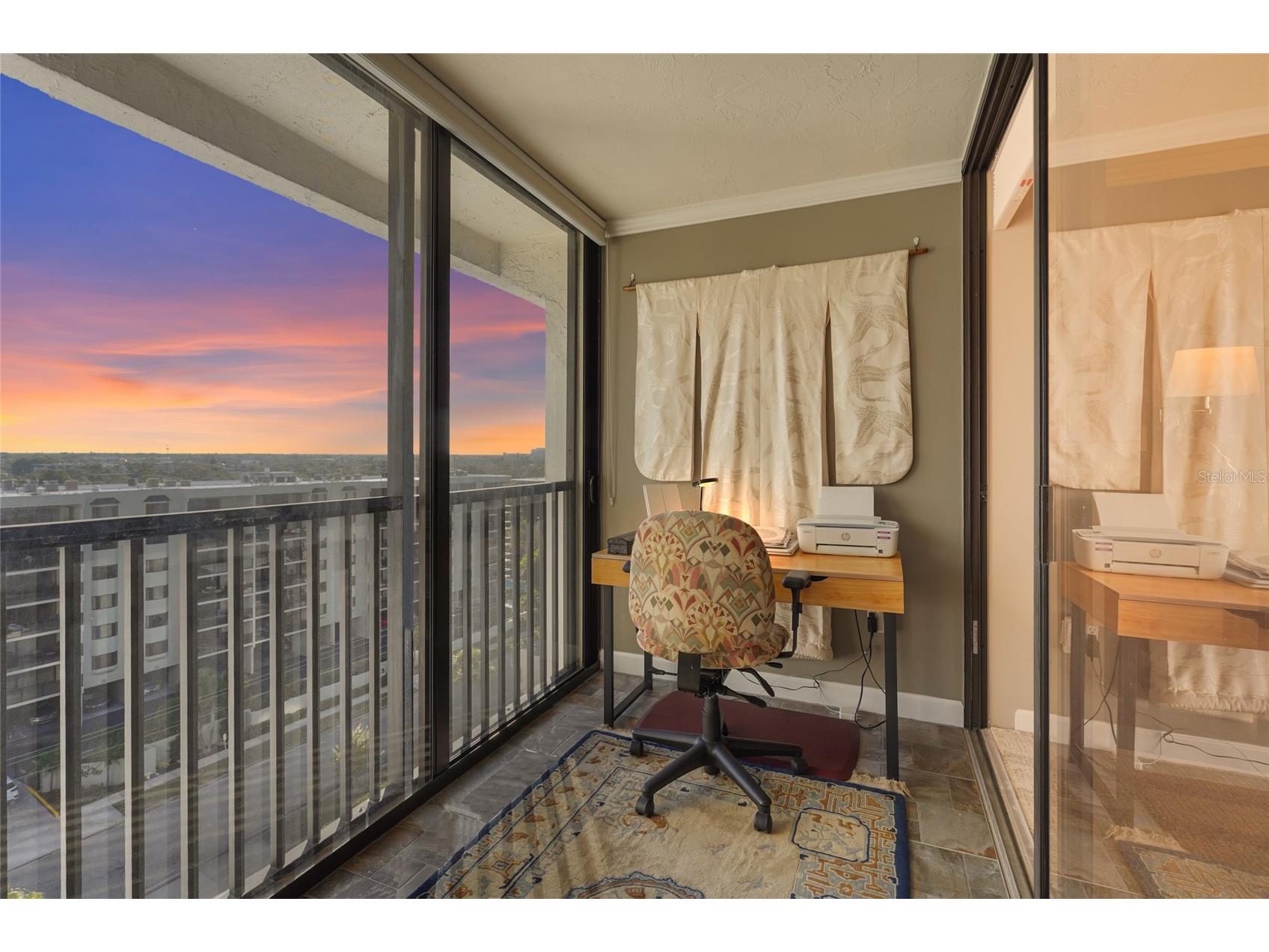 707 S Gulfstream Avenue #906 Sarasota FL 34236 A4694387 image46