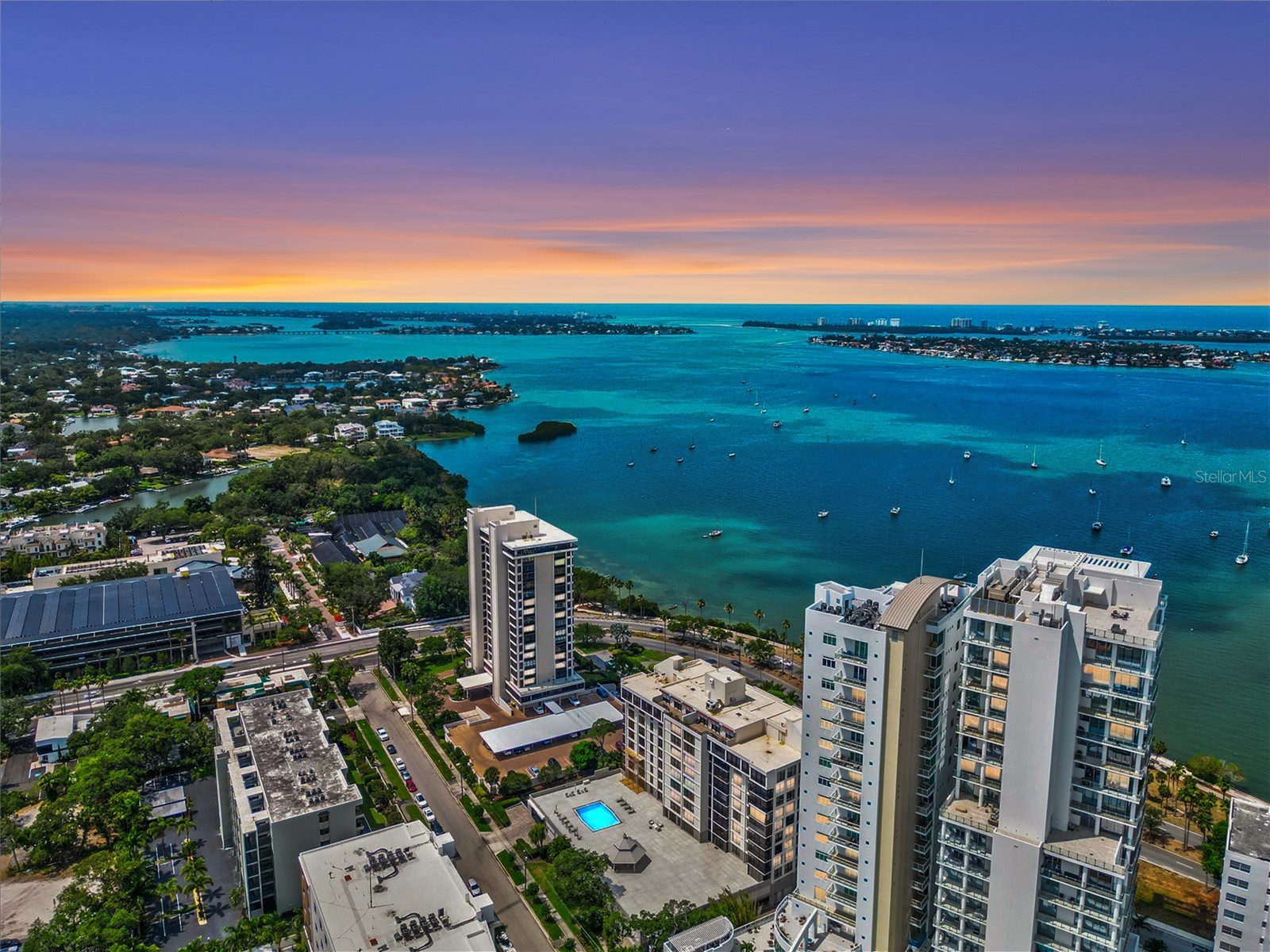 707 S Gulfstream Avenue #906 Sarasota FL 34236 A4694387 image48