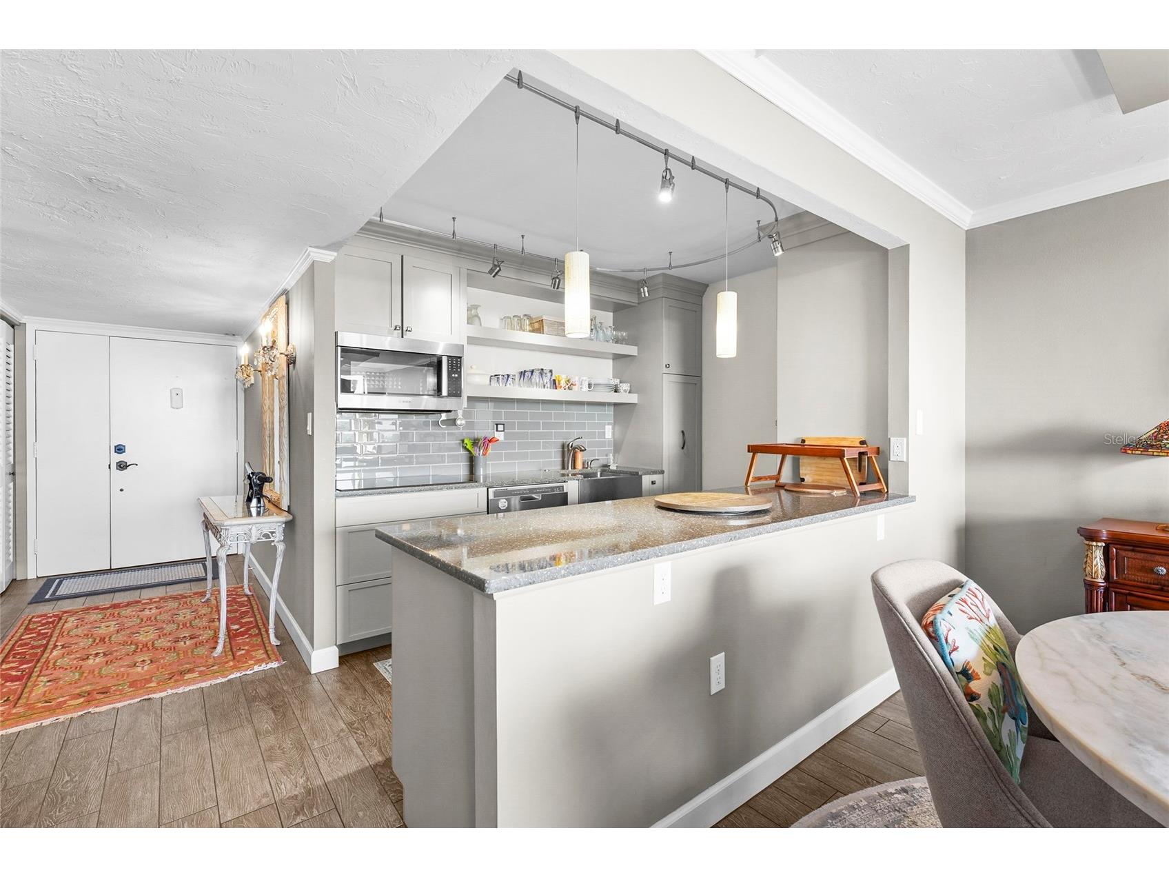 707 S Gulfstream Avenue #906 Sarasota FL 34236 A4694387 image5