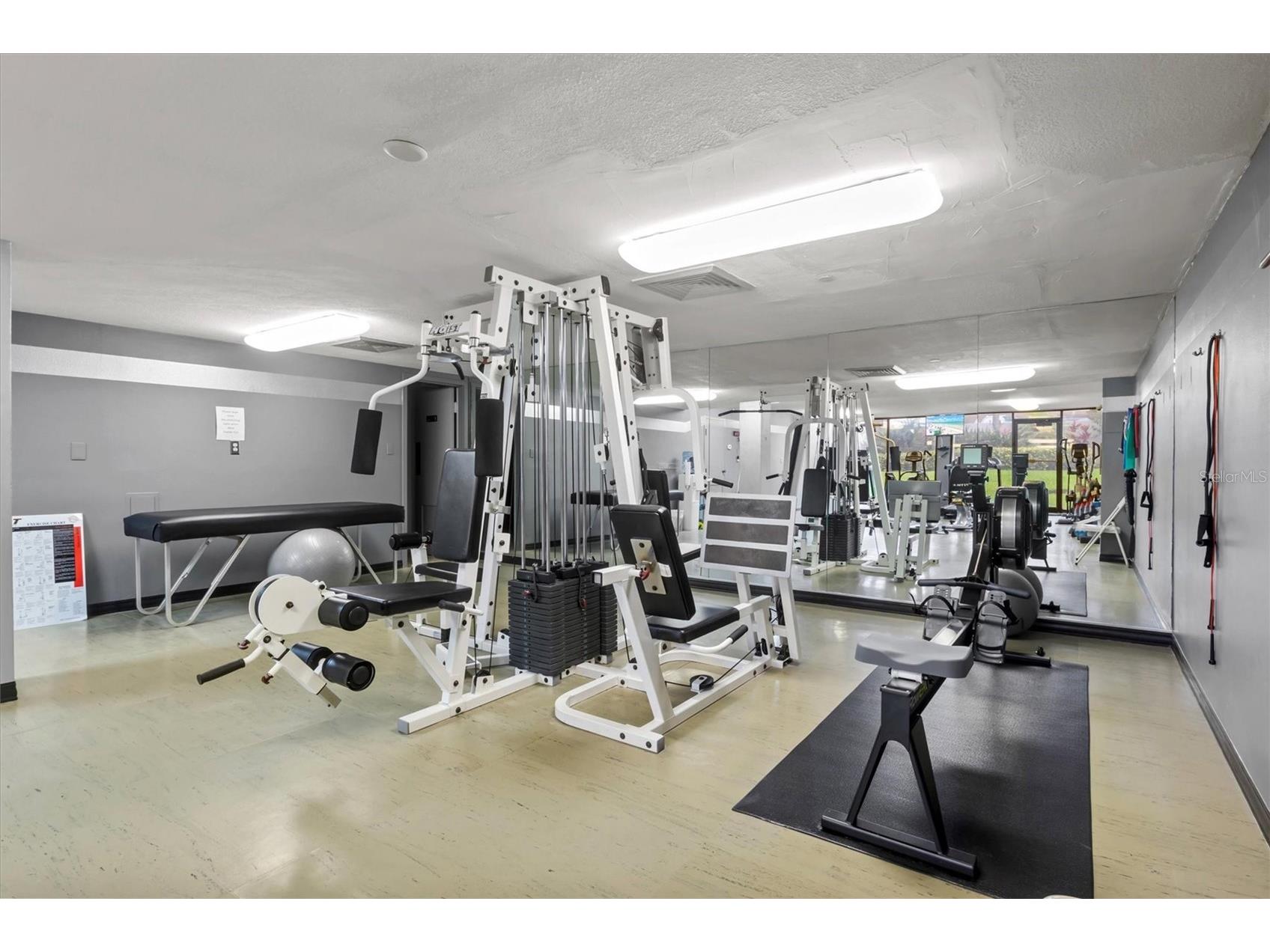 707 S Gulfstream Avenue #906 Sarasota FL 34236 A4694387 image52