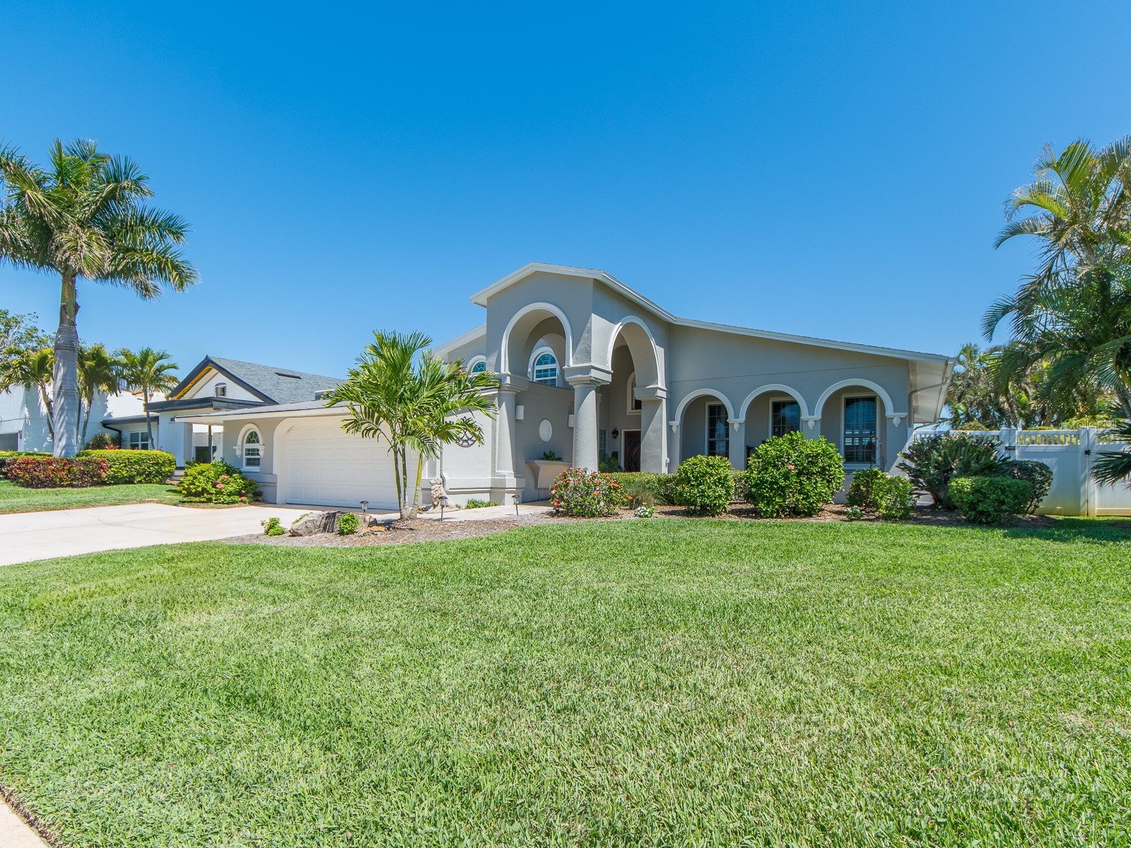 707 Snug Island Clearwater Beach FL 33767 TB8489063 image3