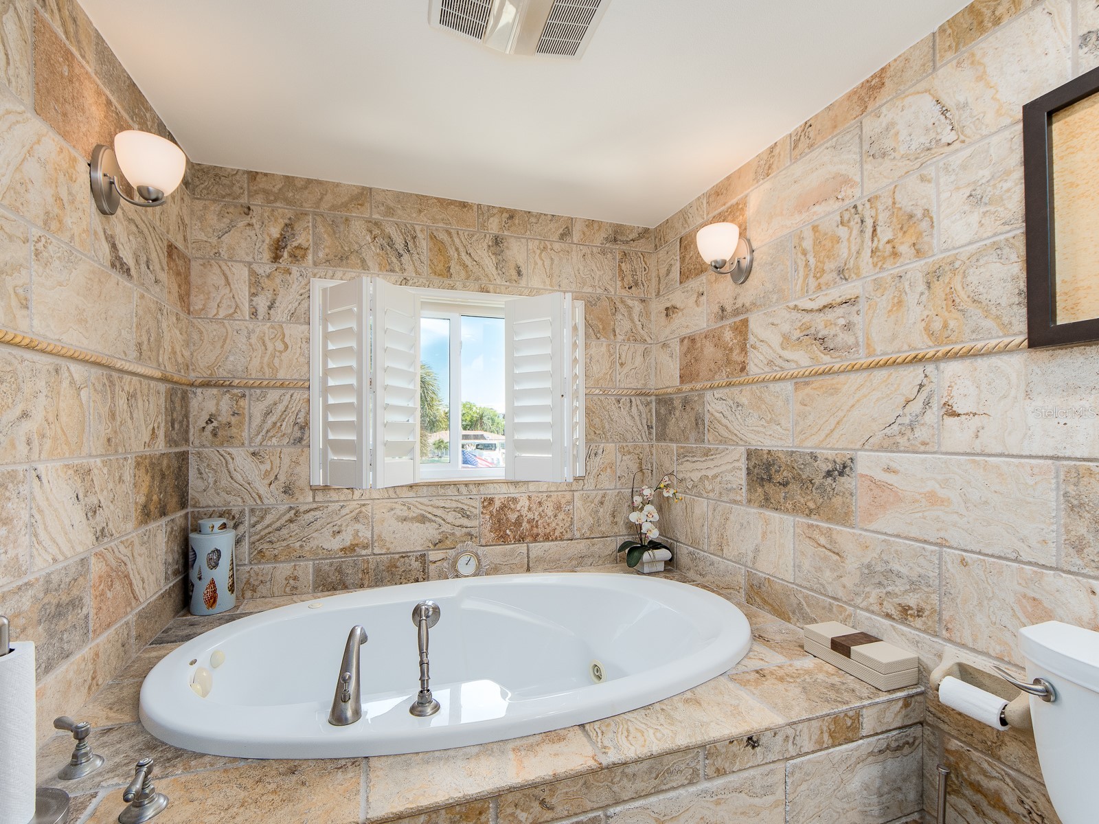 707 Snug Island Clearwater Beach FL 33767 TB8489063 image34