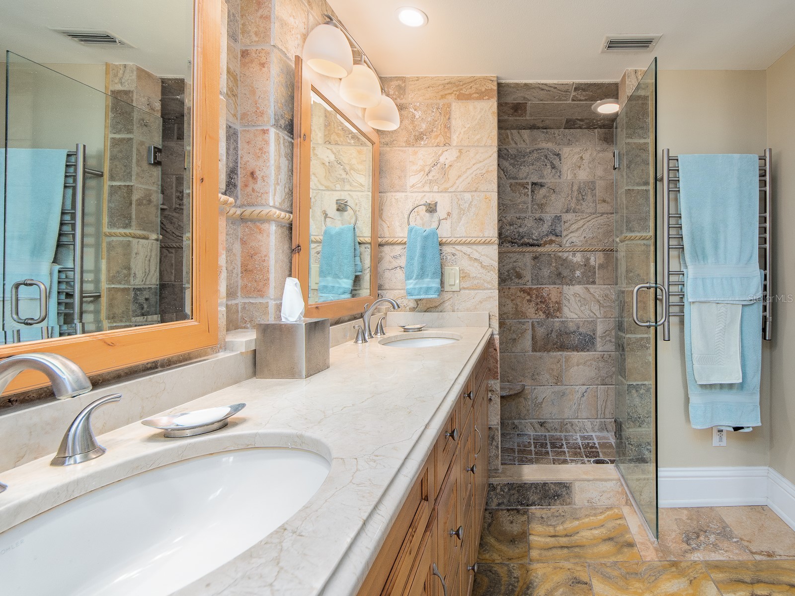 707 Snug Island Clearwater Beach FL 33767 TB8489063 image35