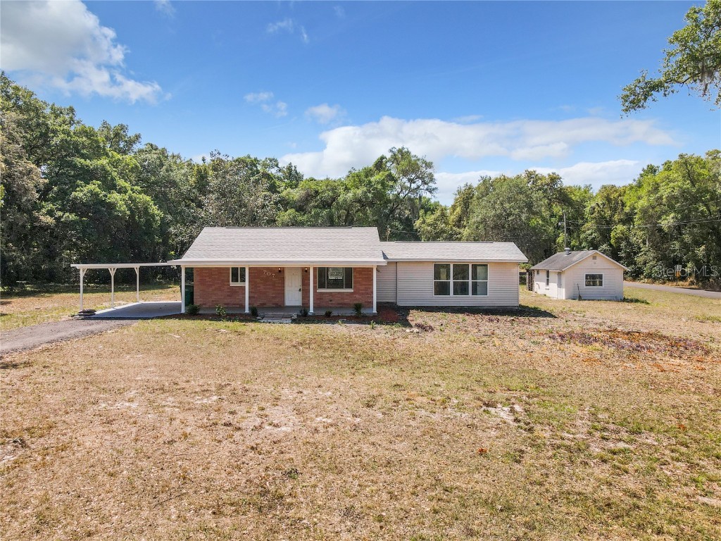 707 W Berckman Street Fruitland Park FL 34731 G5066982 image1