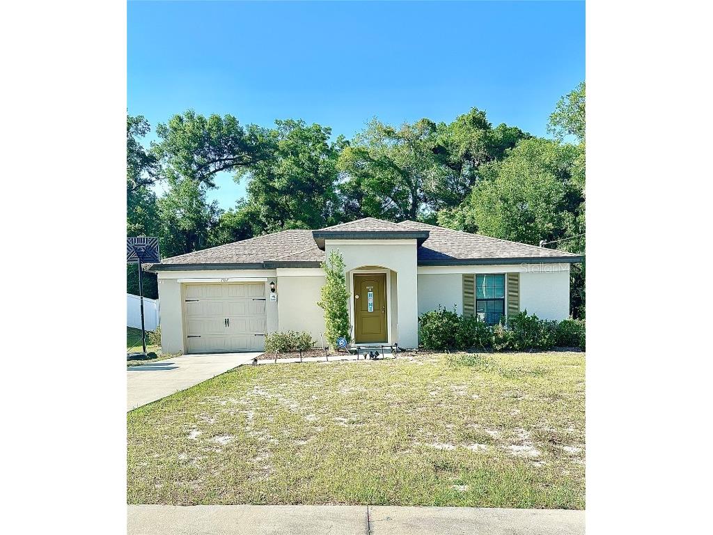 707 W Chelsea Street Deland FL 32720 V4936116 image1