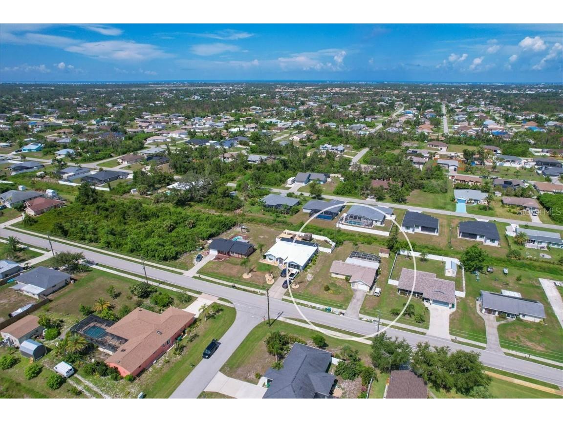 7071 Spinnaker Boulevard Englewood FL 34224 D6131641 image1