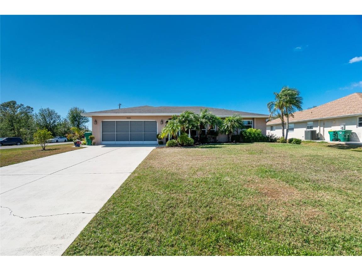 7071 Strawberry Street Englewood FL 34224 D6129201 image1