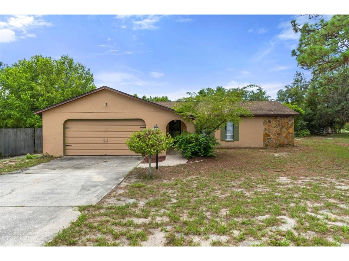 7072 Pinehurst Drive Spring Hill FL 34606 W7869746 image1