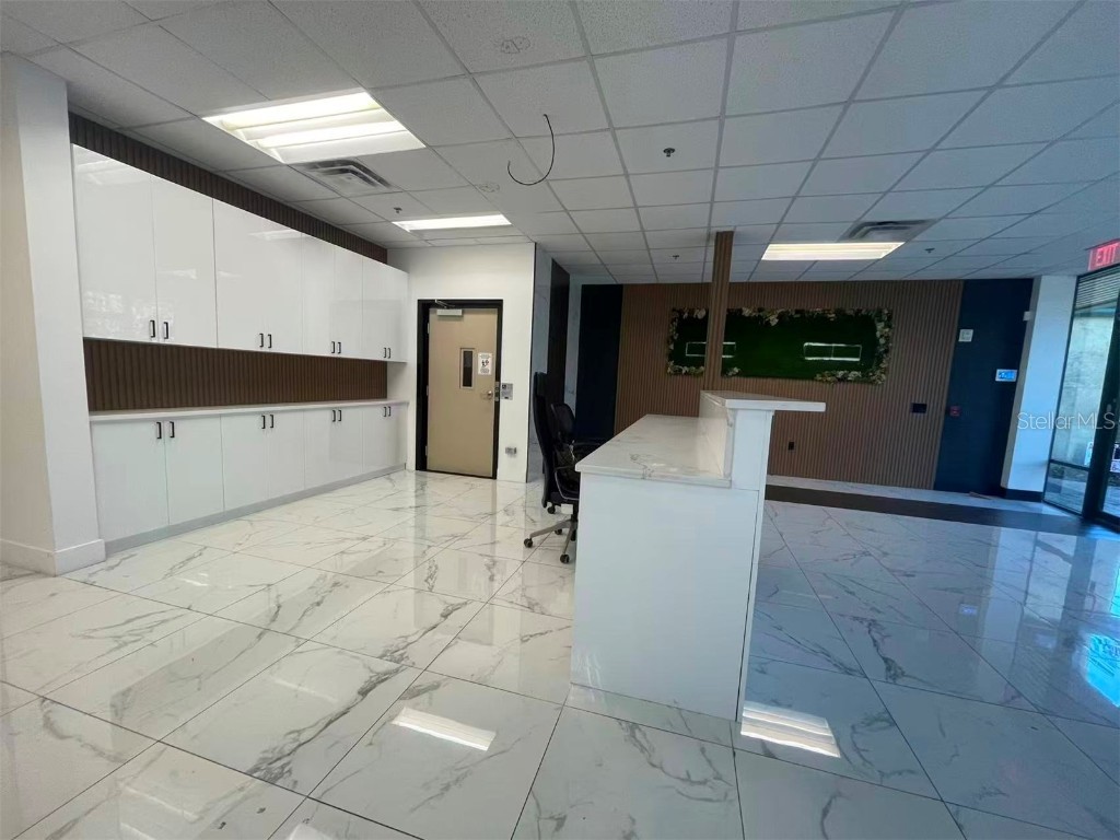 7075 Kingspointe Parkway #9 Orlando FL 32819 O6363654 image2