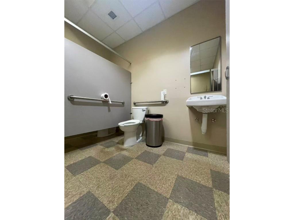 7075 Kingspointe Parkway #9 Orlando FL 32819 O6366466 image30