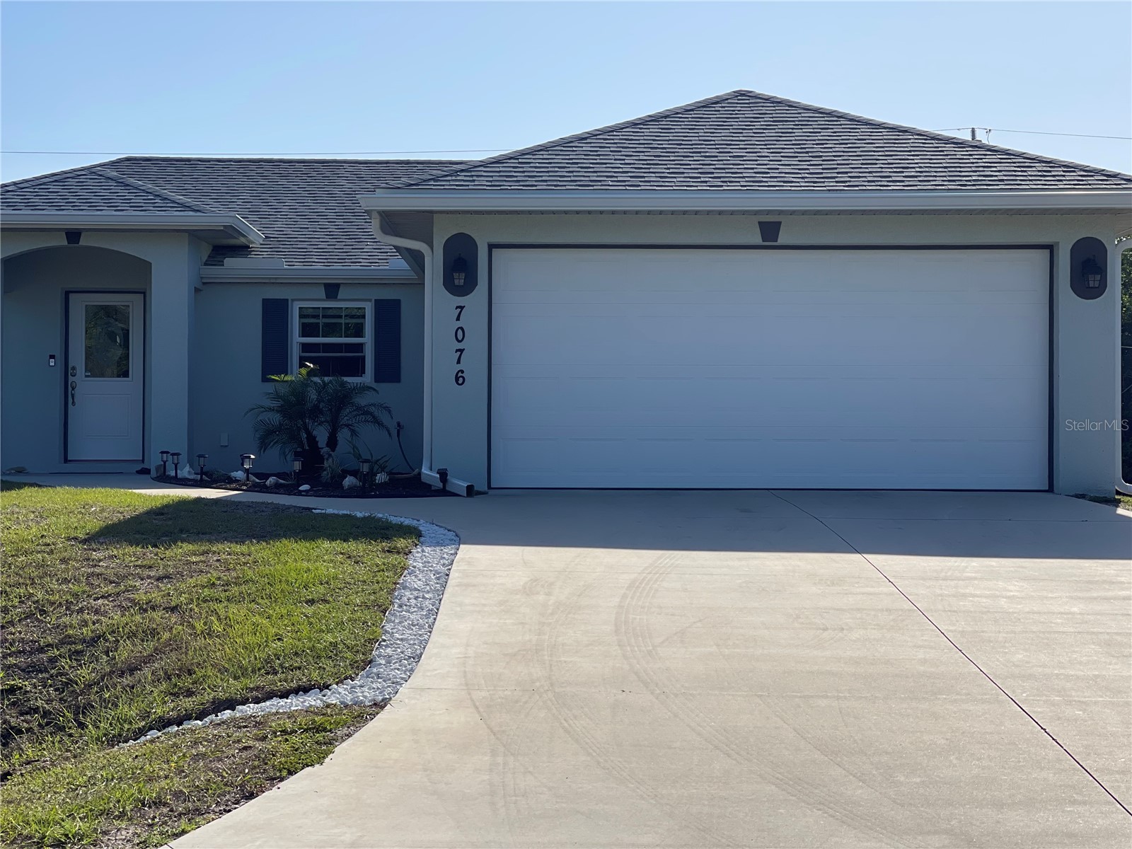 7076 Nichols Street Englewood FL 34224 A4639485 image1
