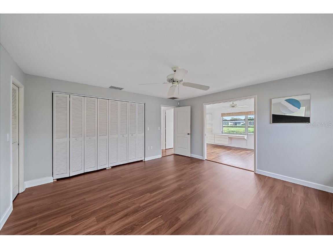 7077 W Country Club Drive N Sarasota FL 34243 A4664588 image23