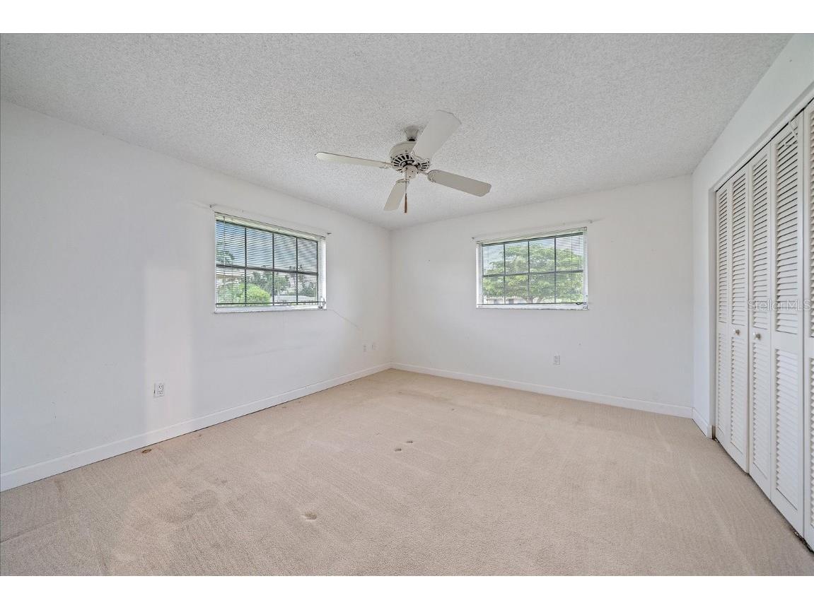 7077 W Country Club Drive N Sarasota FL 34243 A4664588 image28