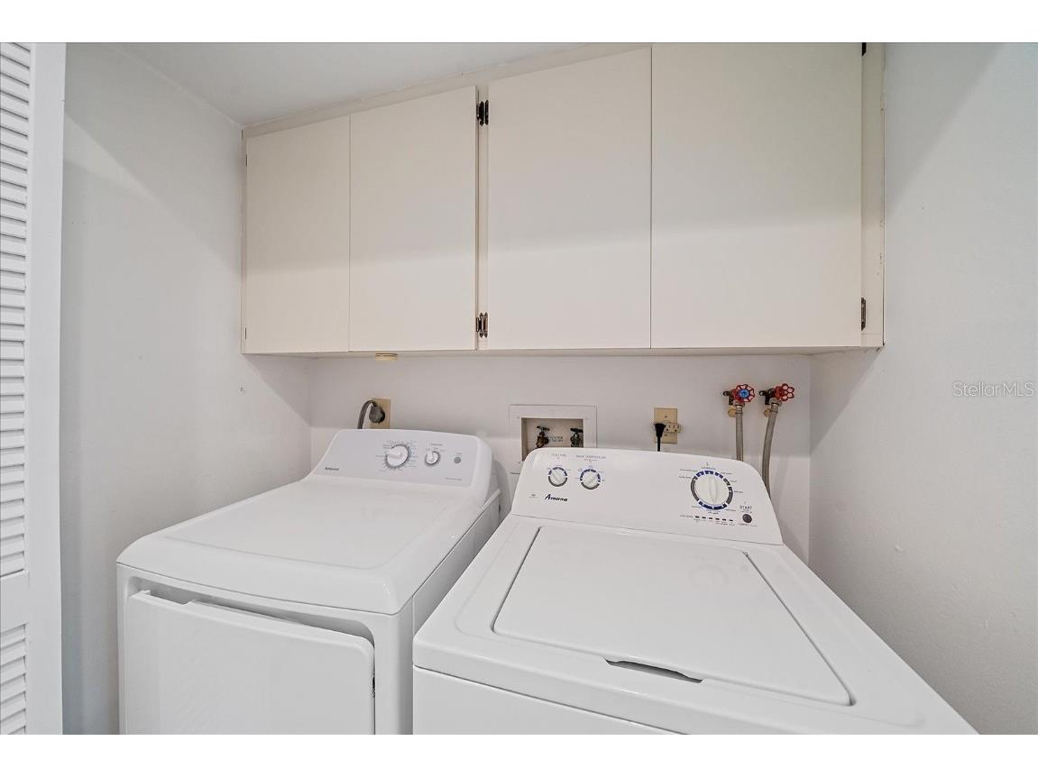 7077 W Country Club Drive N Sarasota FL 34243 A4664588 image30