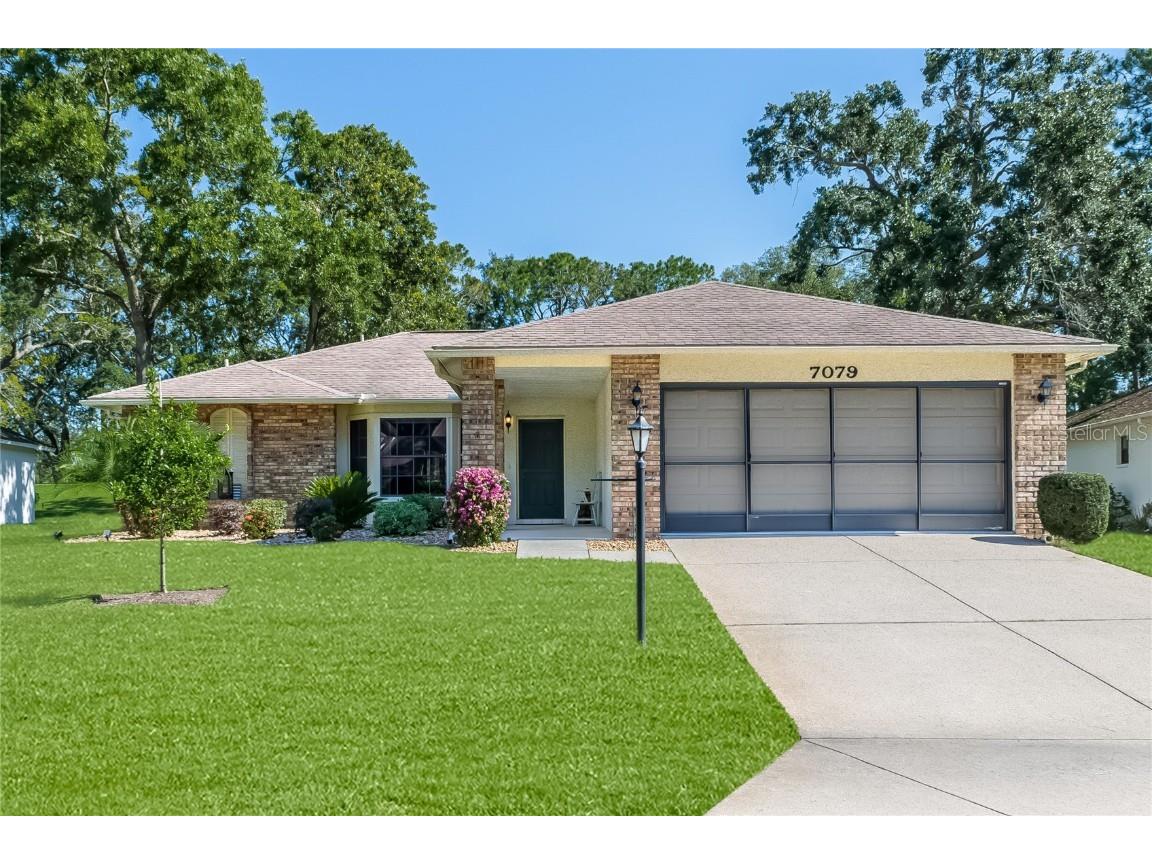 7079 Crown Oaks Drive Spring Hill FL 34606 W7864966 image1