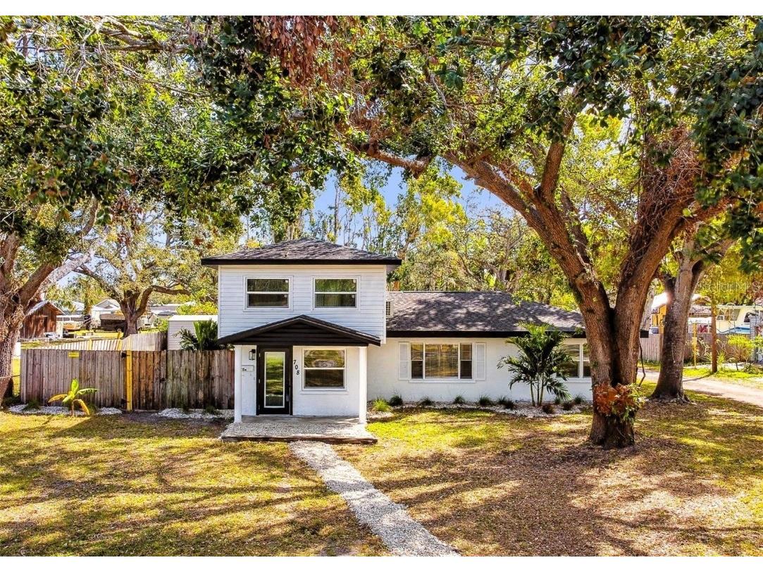 708 15th Avenue W Palmetto FL 34221 A4661275 image1