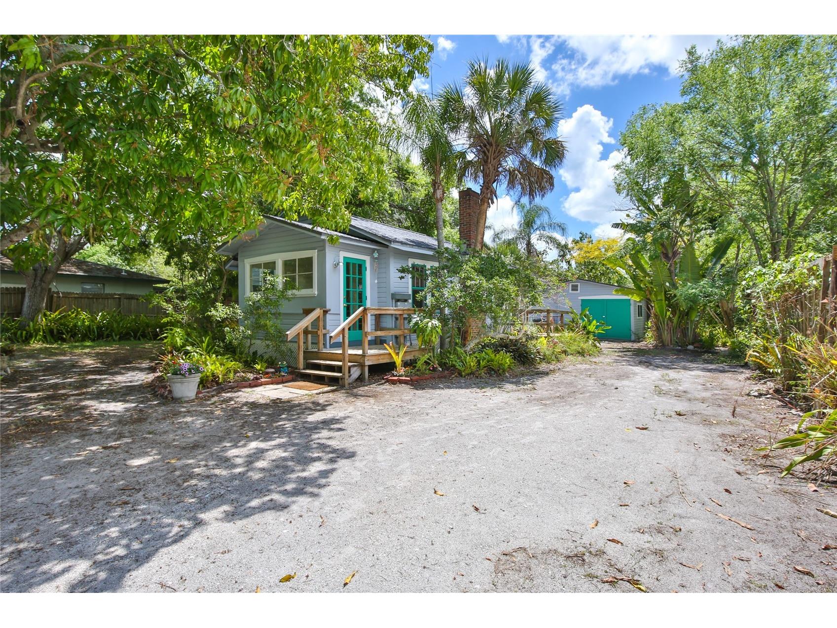 708 42nd Street Sarasota FL 34234 A4688859 image1