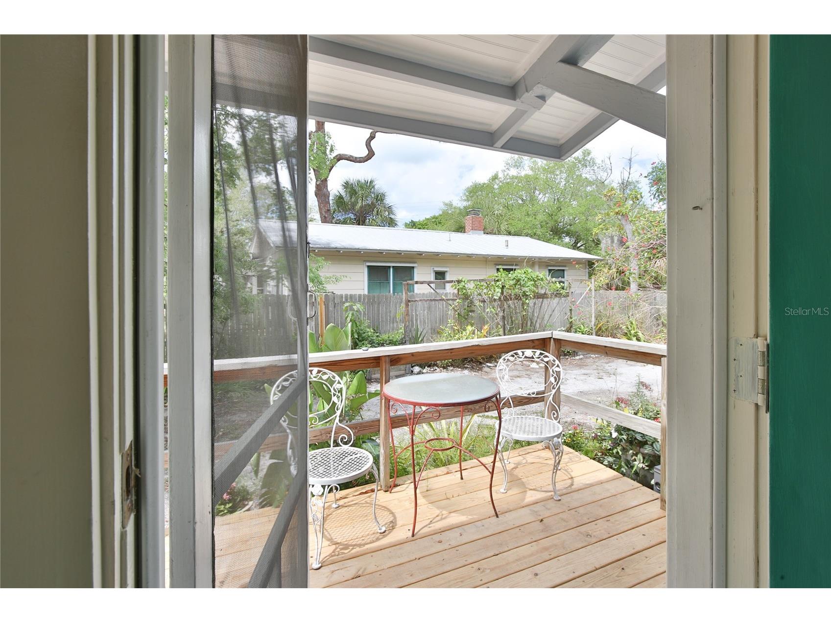 708 42nd Street Sarasota FL 34234 A4688859 image18
