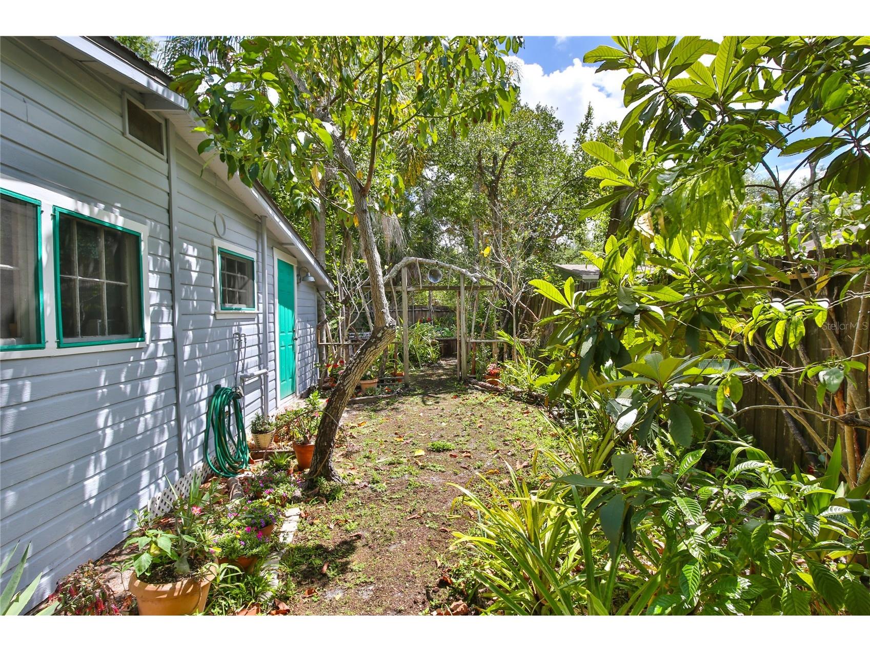 708 42nd Street Sarasota FL 34234 A4688859 image50