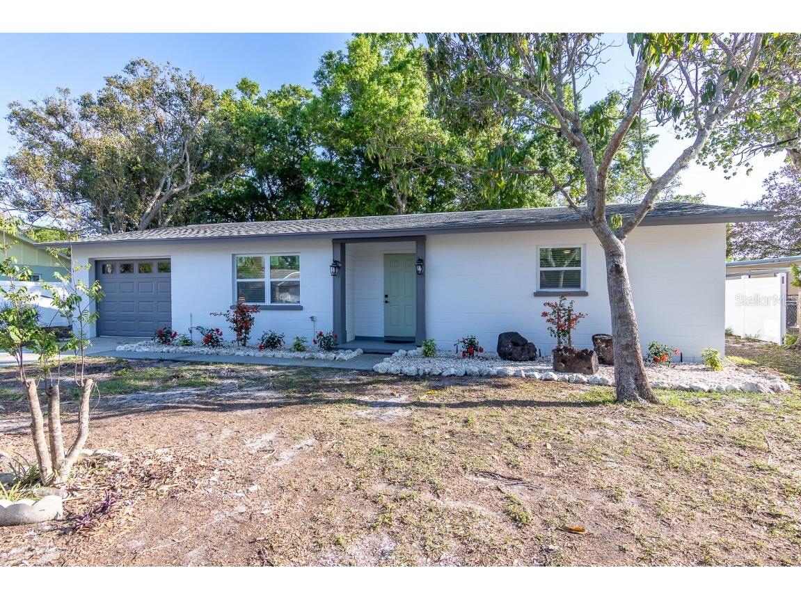 708 67th Avenue Drive W Bradenton FL 34207 A4602815 image1