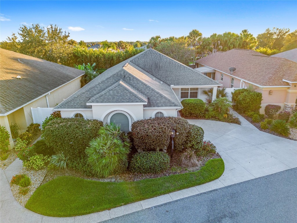 708 Adrienne Way The Villages FL 32163 OM665819 image1