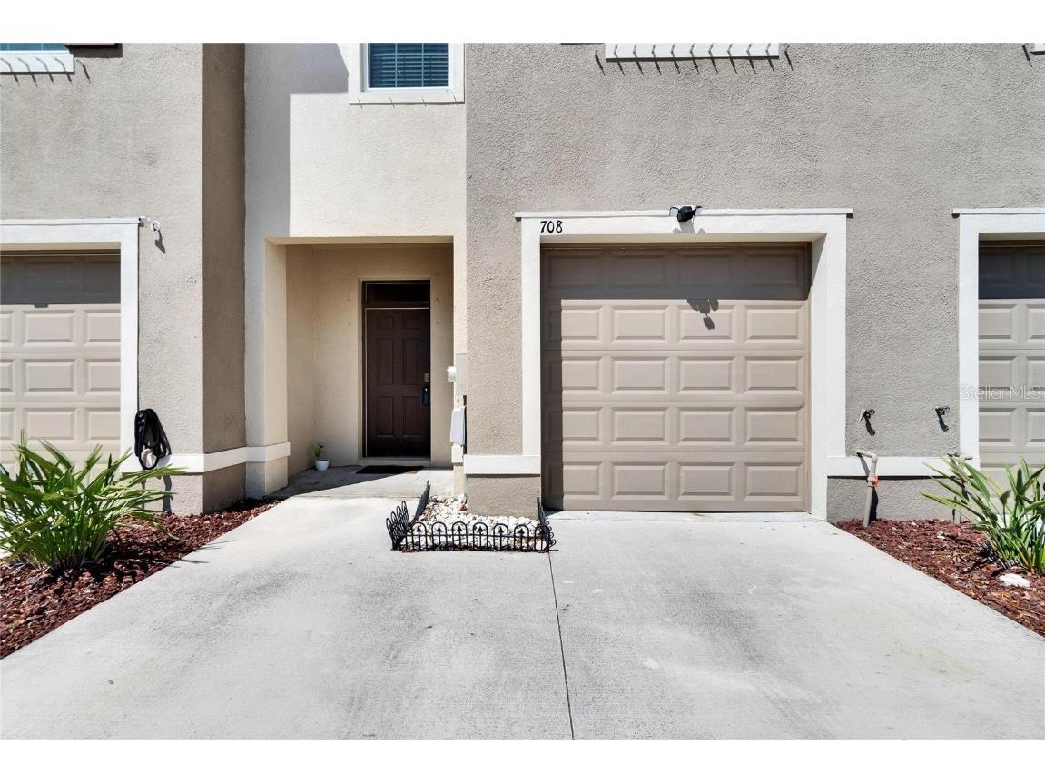 708 Barclay Wood Drive Ruskin FL 33570 TB8361543 image2