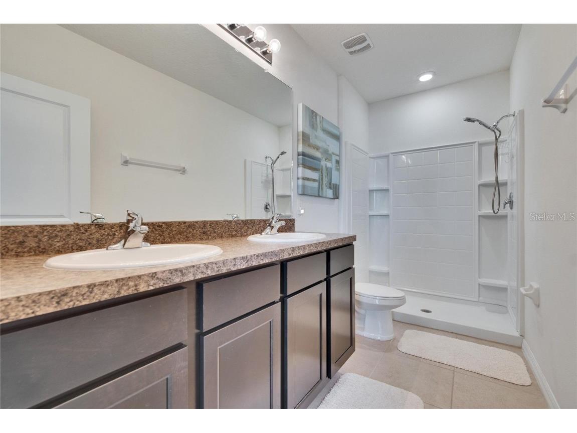 708 Barclay Wood Drive Ruskin FL 33570 TB8361543 image23