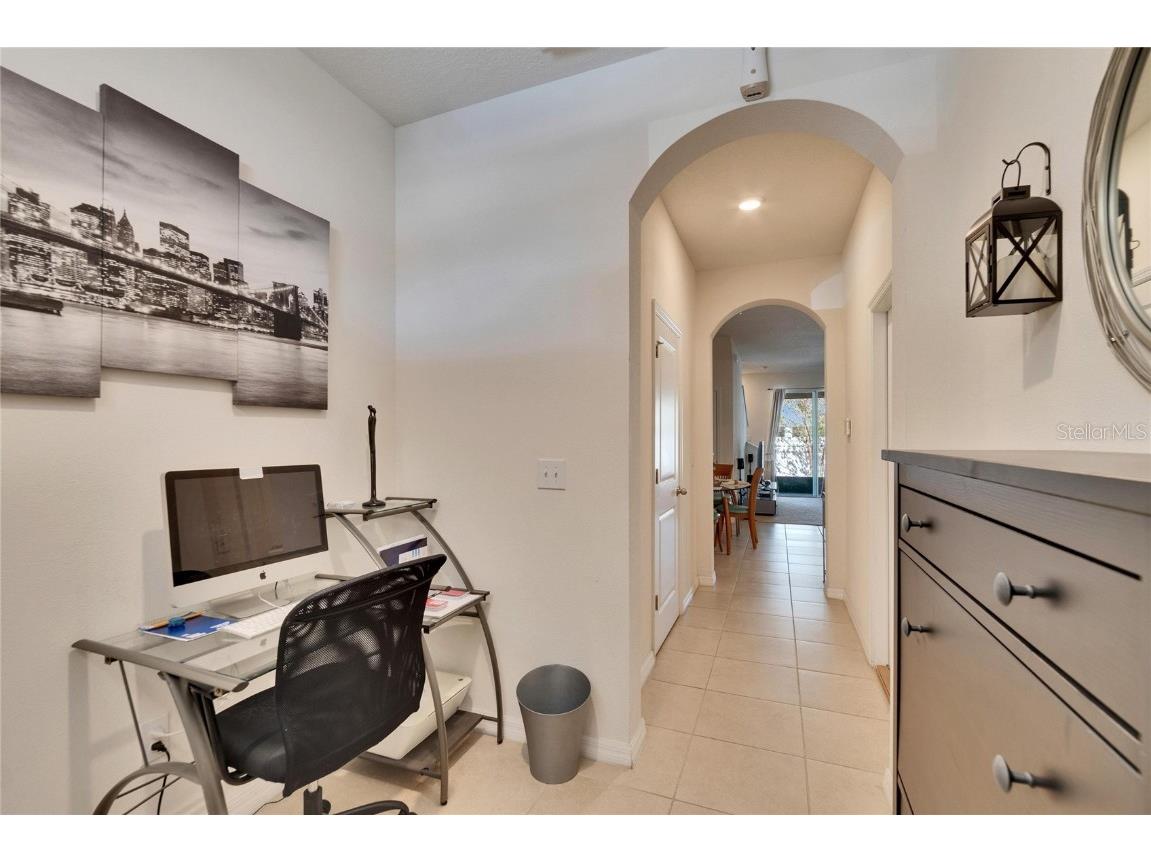 708 Barclay Wood Drive Ruskin FL 33570 TB8361543 image3