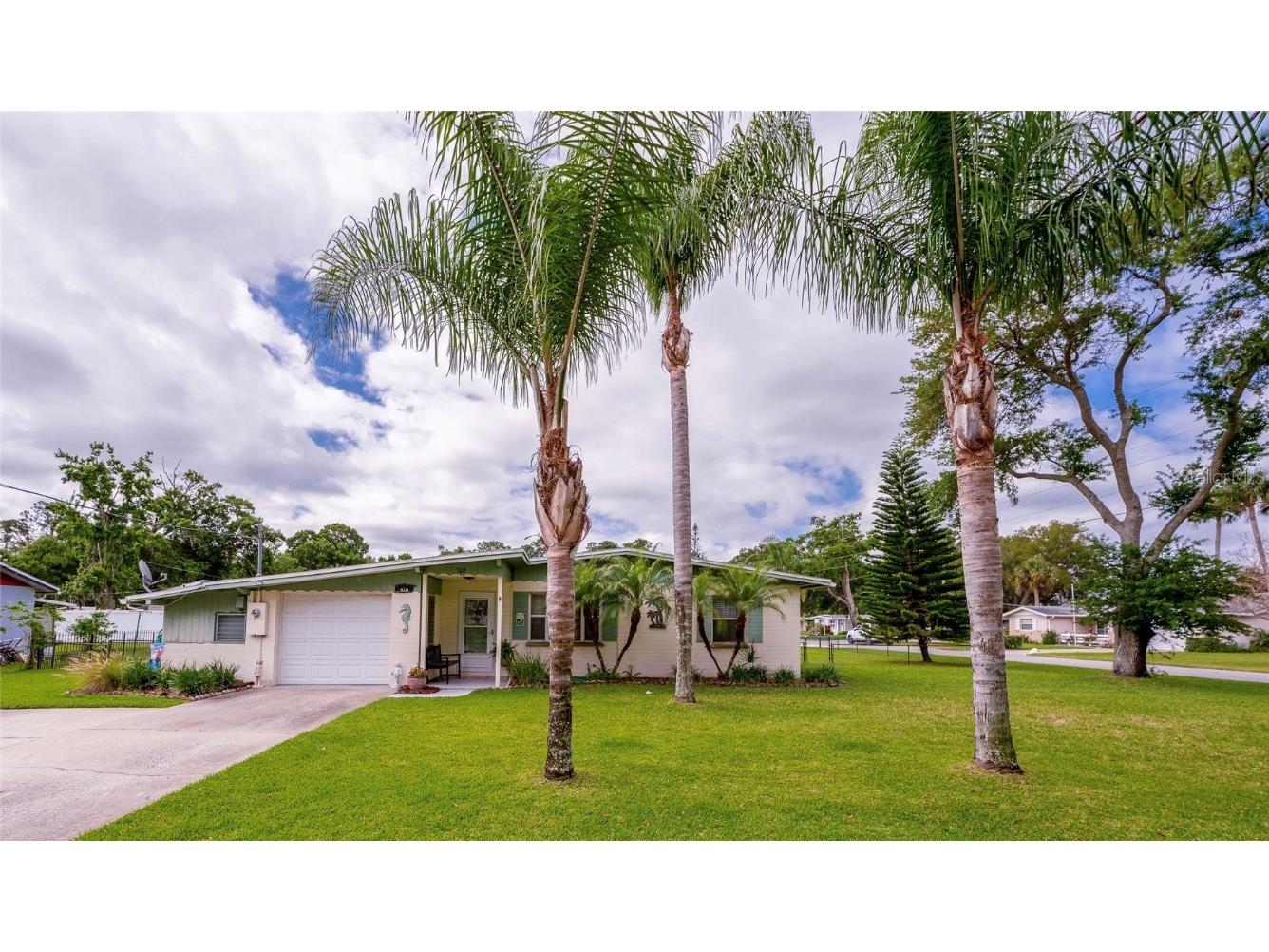 708 Charles Street Port Orange FL 32129 V4935853 image1