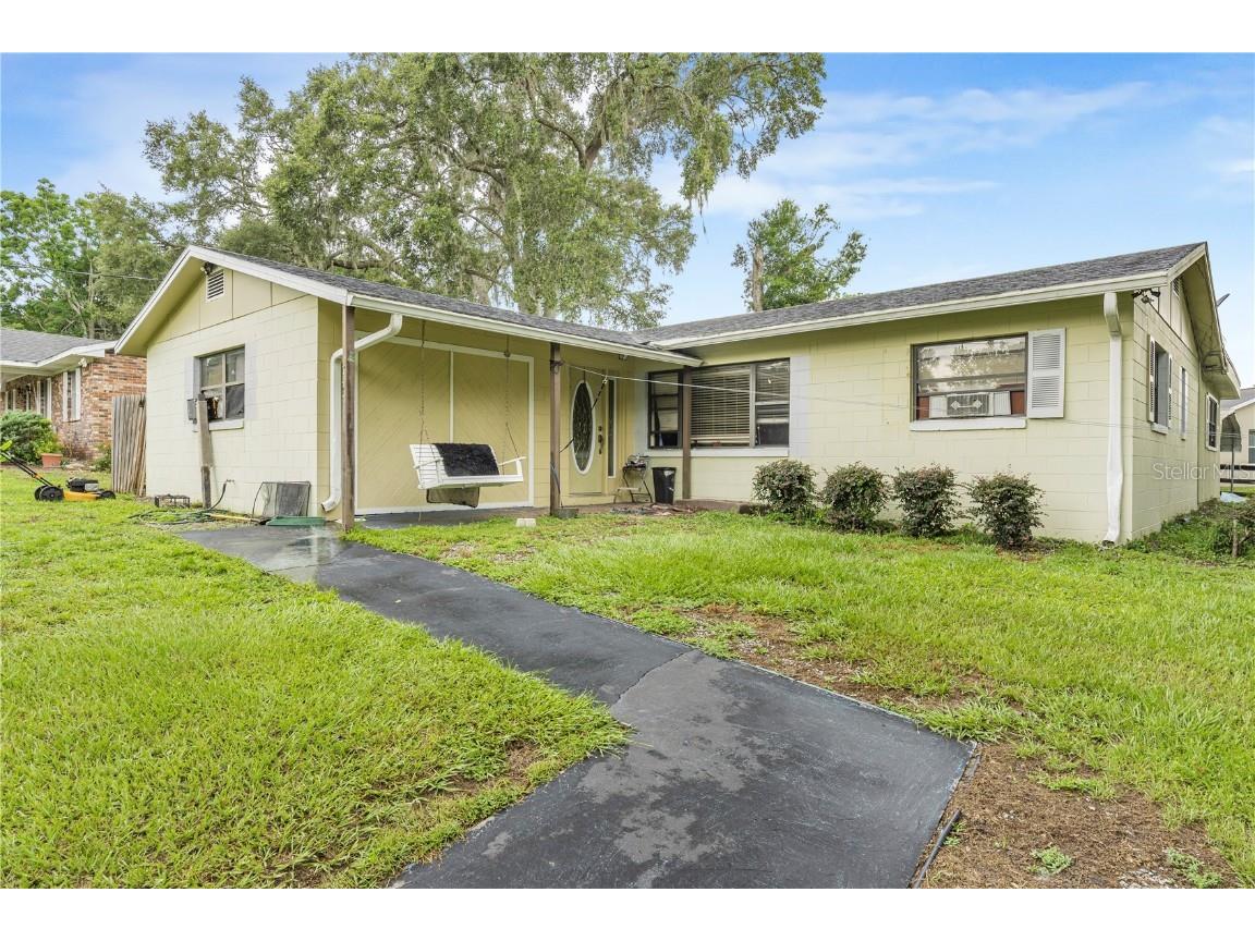 708 Cindy Avenue Fruitland Park FL 34731 O6336538 image1