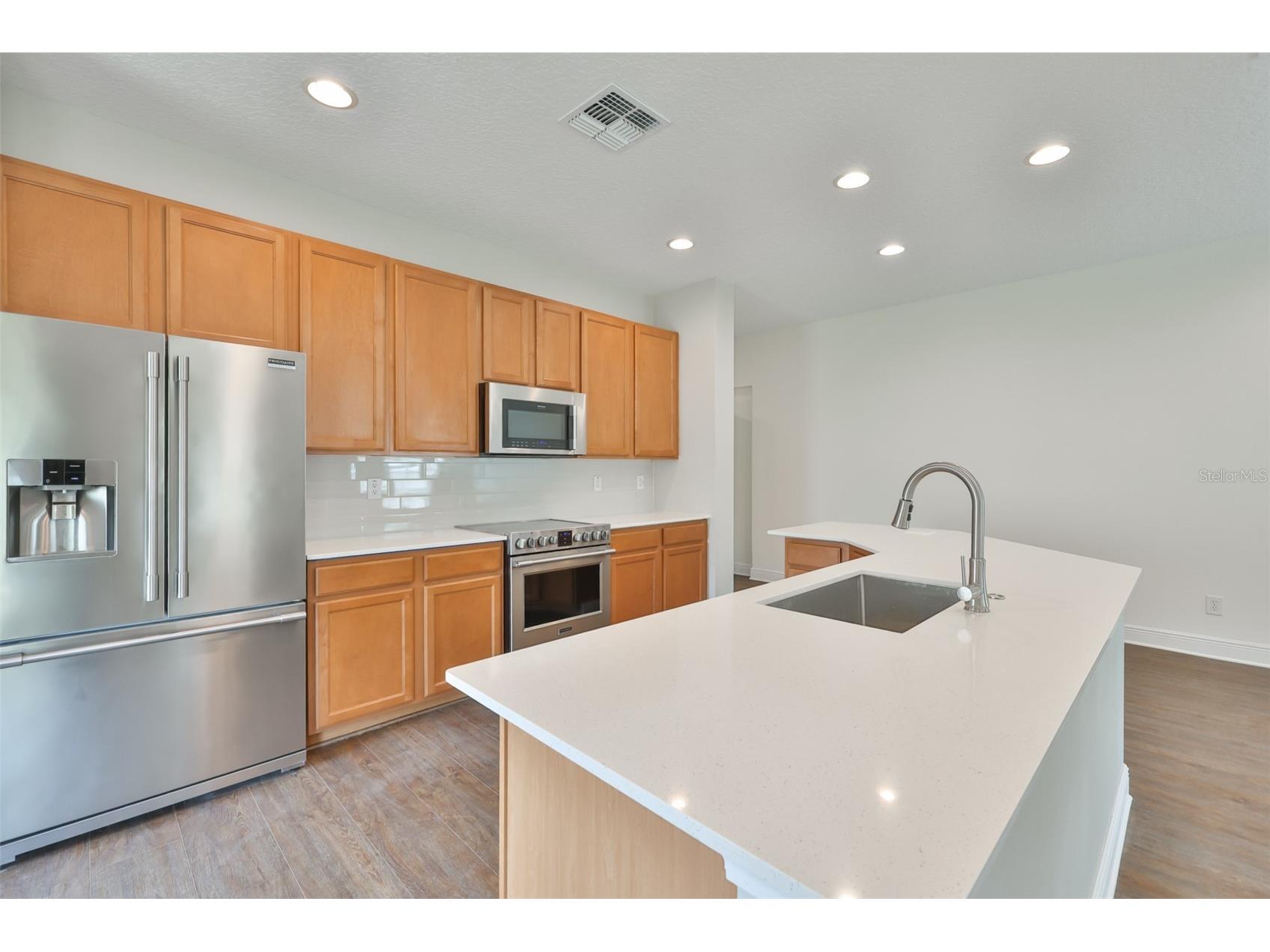 708 Coade Stone Drive Seffner FL 33584 TB8507440 image13