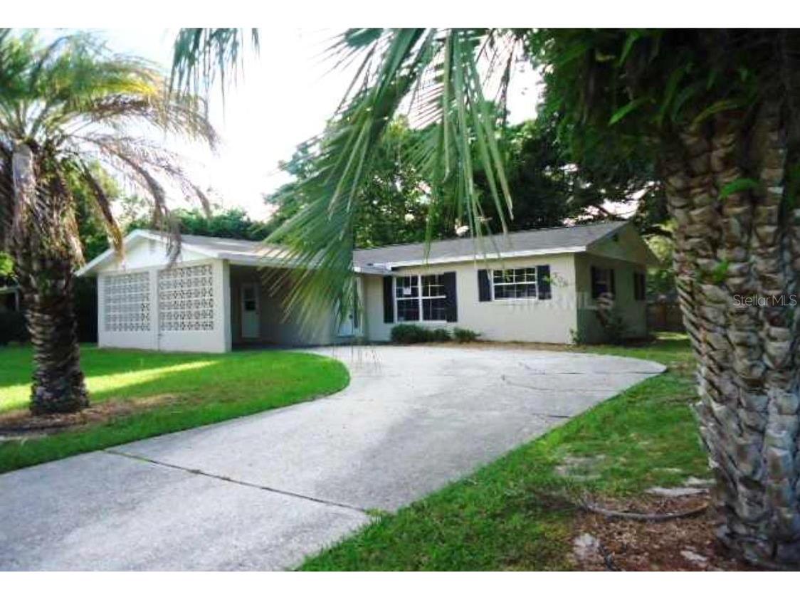 708 Dennis Avenue Fruitland Park FL 34731 G5074506 image1