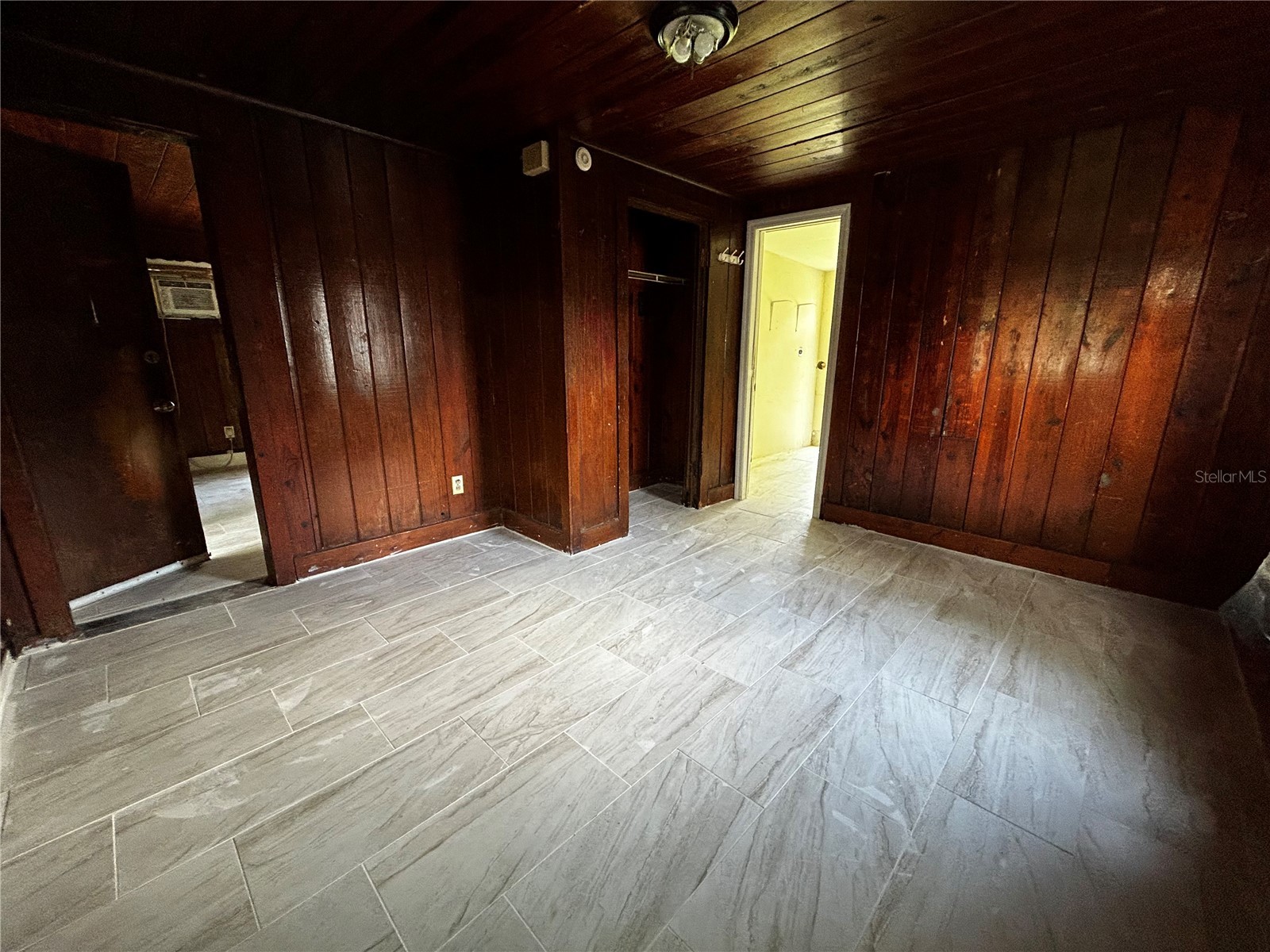 708 E Seneca Avenue Tampa FL 33612 O6427992 image8