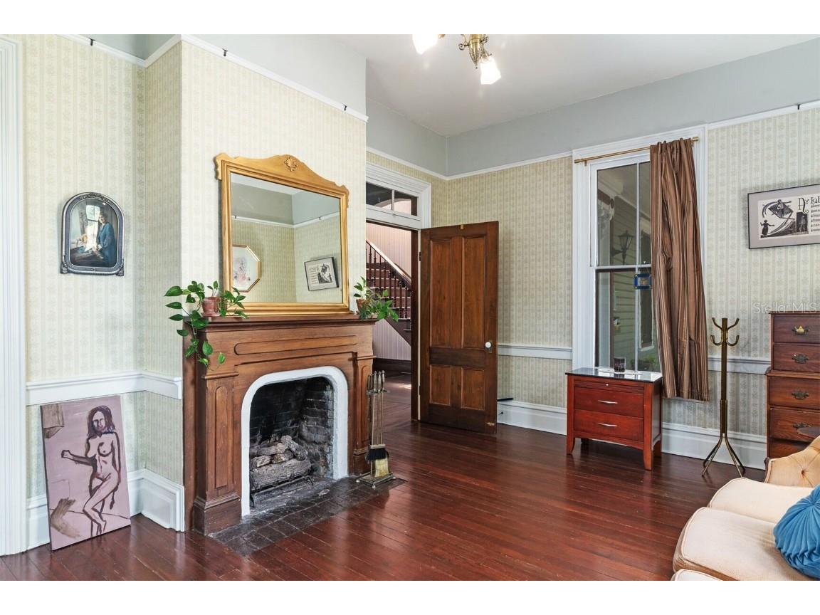 708 E University Avenue Gainesville FL 32601 GC531733 image8