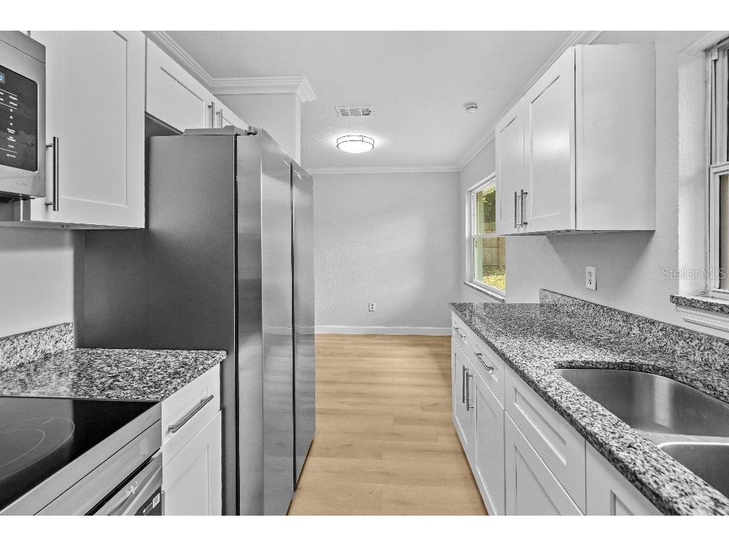 708 E Walts Avenue Deland FL 32724 W7878764 image16