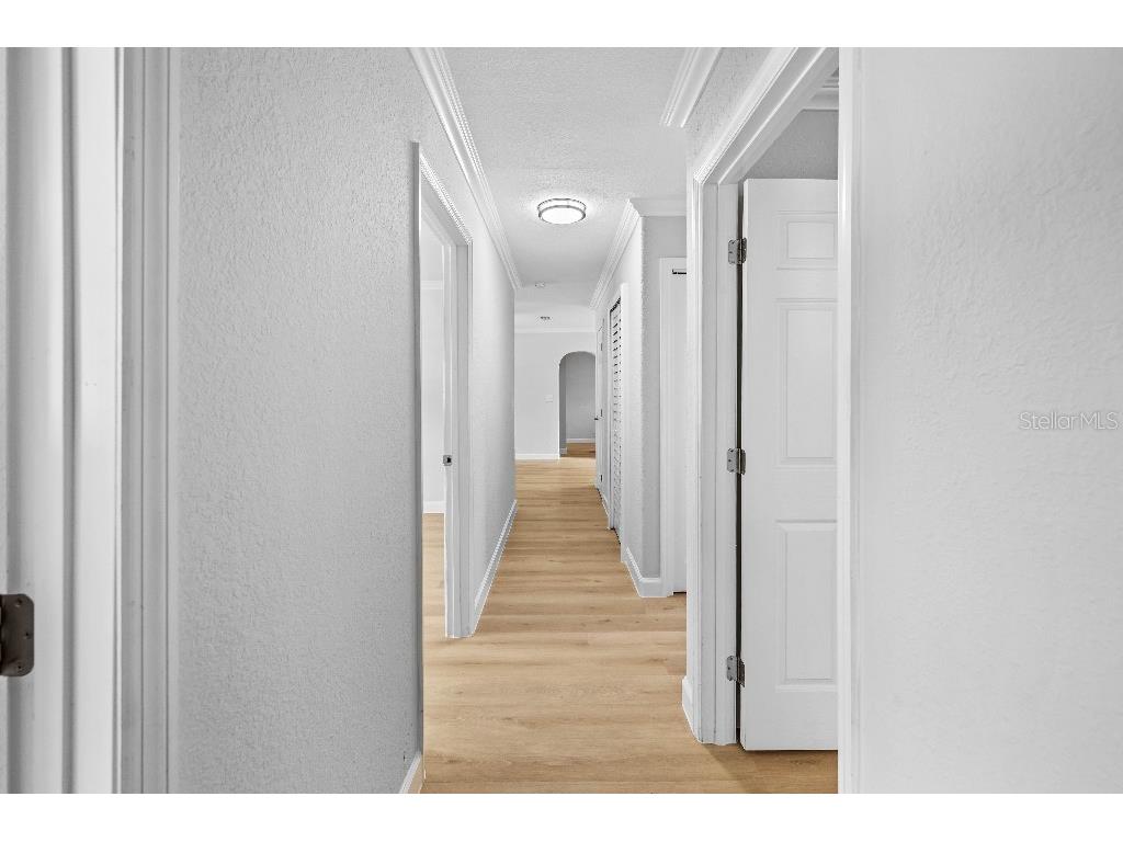 708 E Walts Avenue Deland FL 32724 W7878764 image18