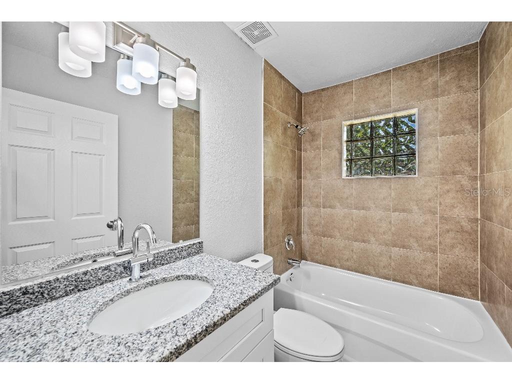 708 E Walts Avenue Deland FL 32724 W7878764 image22