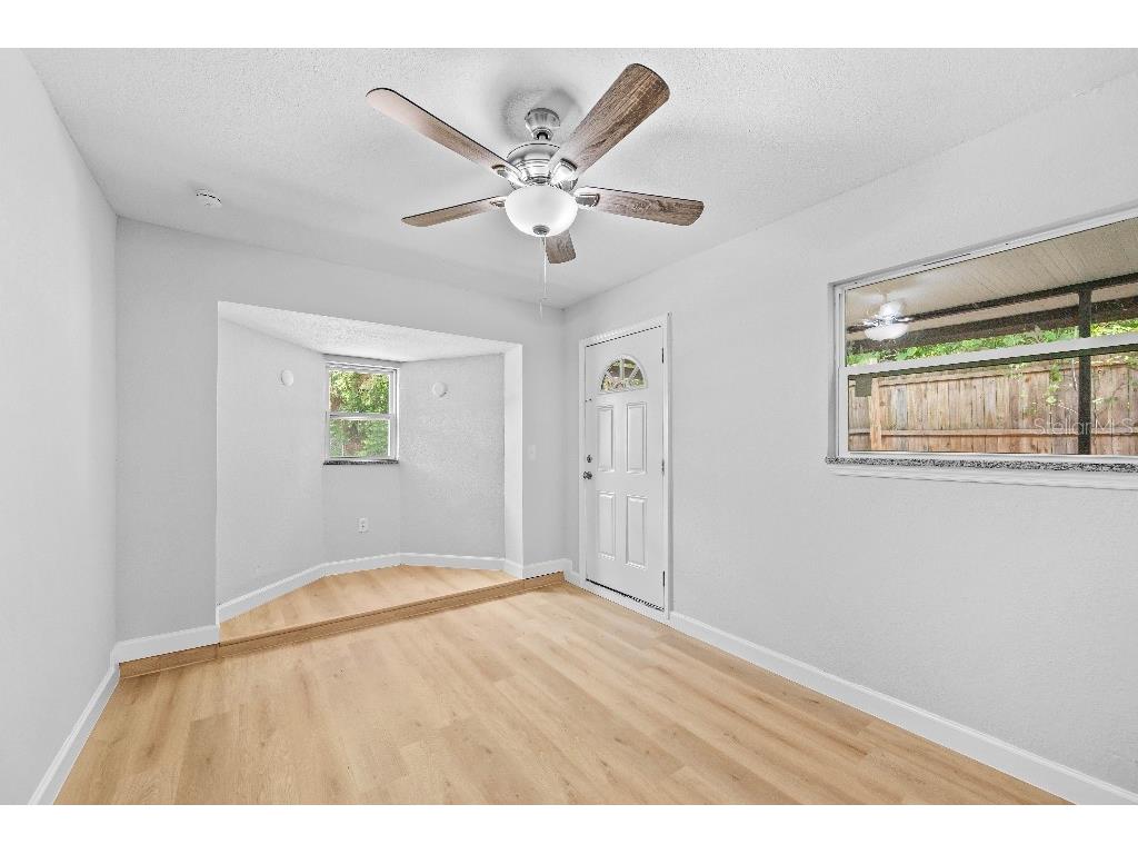 708 E Walts Avenue Deland FL 32724 W7878764 image9