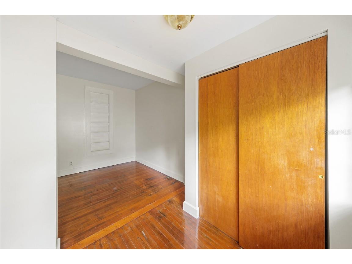 708 Grove Street N Saint Petersburg FL 33701 TB8451524 image11